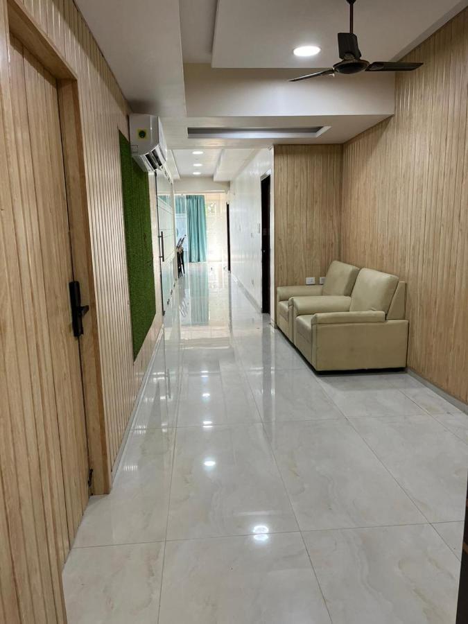 Beach Town Hotel 维沙卡帕特南 外观 照片